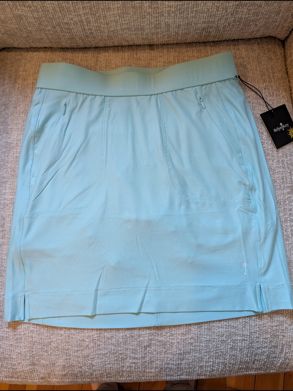 Belyn Key Aqua Essential Skort